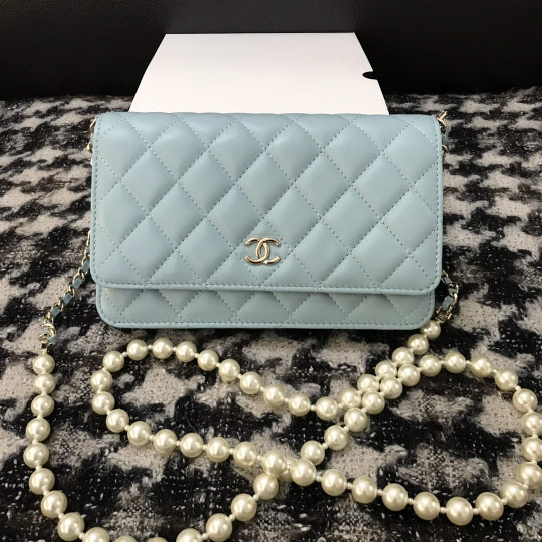 Chanel A68052 Wallet on Chain bag lambskin Imitation Pearls gold Light Blue - Default Title - View 2