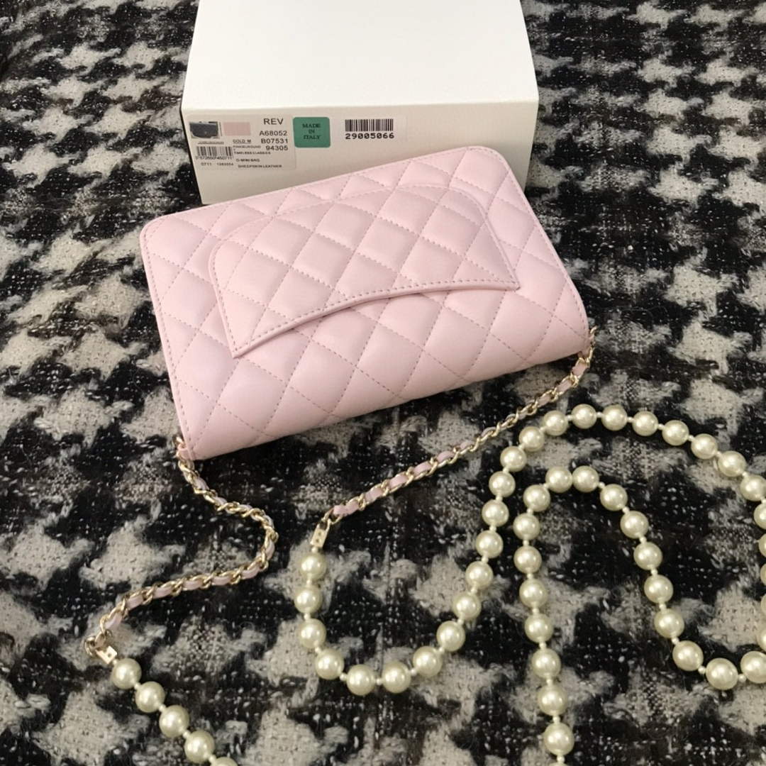 Chanel A68052 Wallet on Chain bag lambskin Imitation Pearls gold Pink - Default Title - View 3