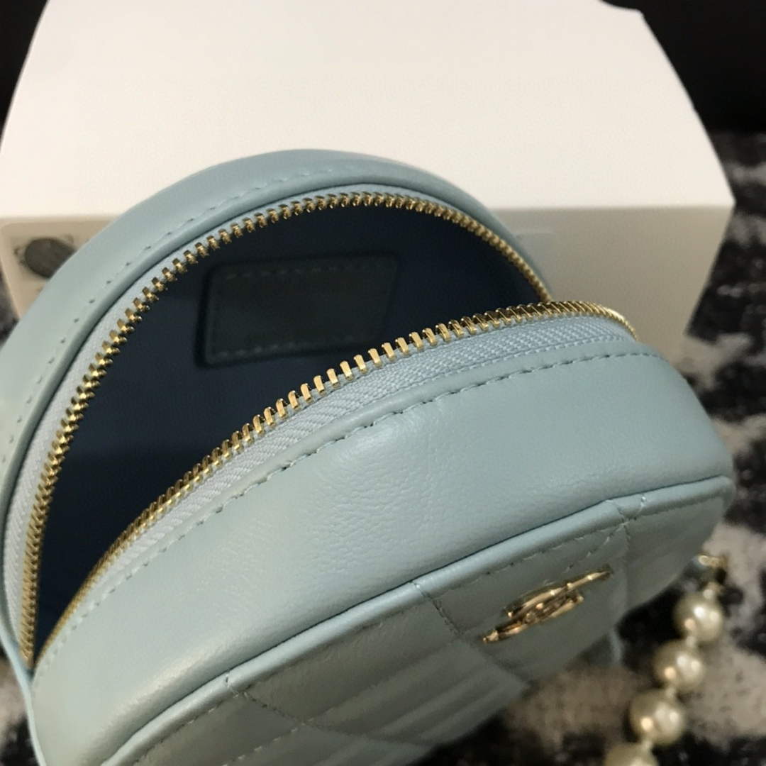 Chanel A68055 Chanel clutch with chain Round Bag Lambskin Blue - Default Title - View 7