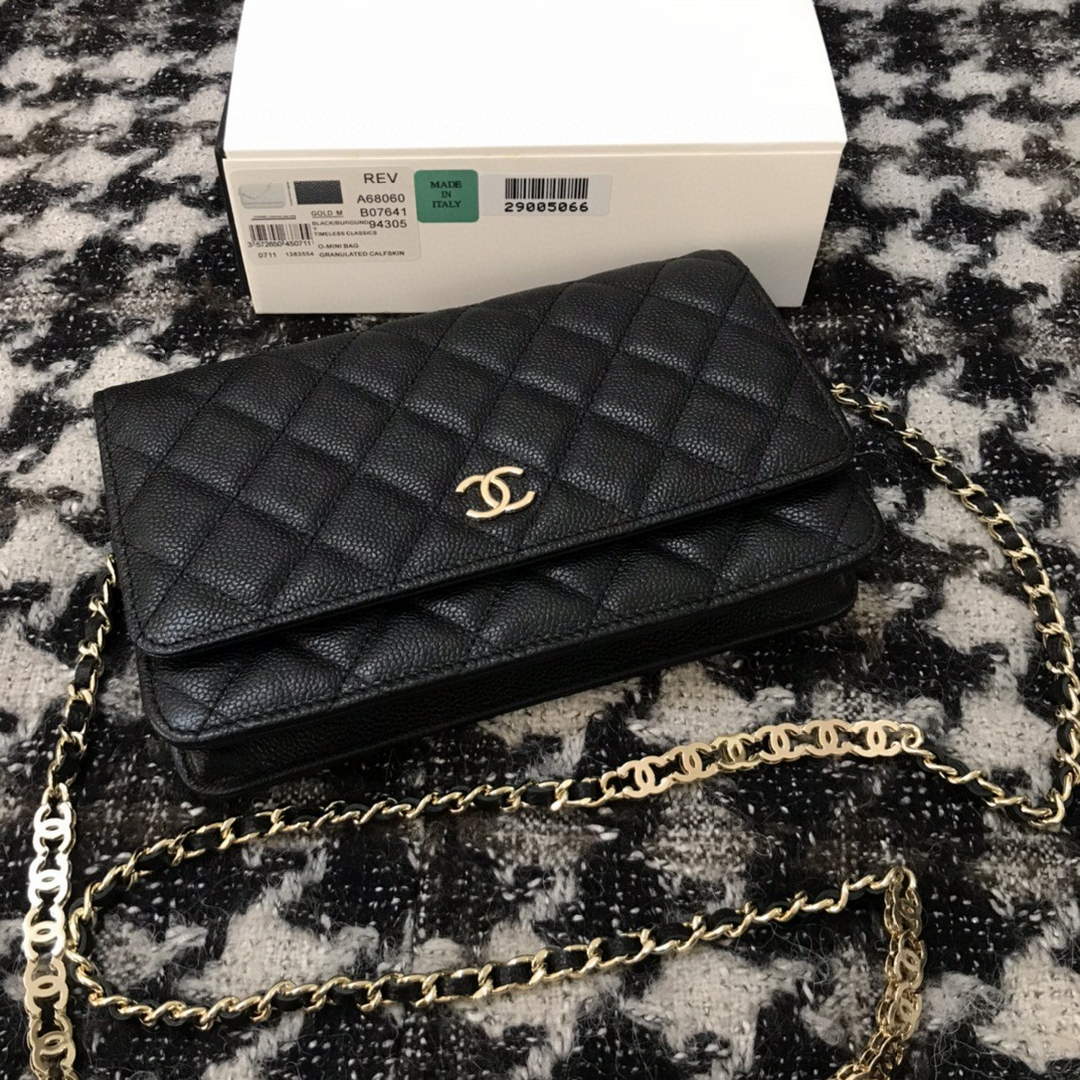 Chanel A68060 Wallet on Chain bag Grained Calfskin gold Black - Default Title - View 5