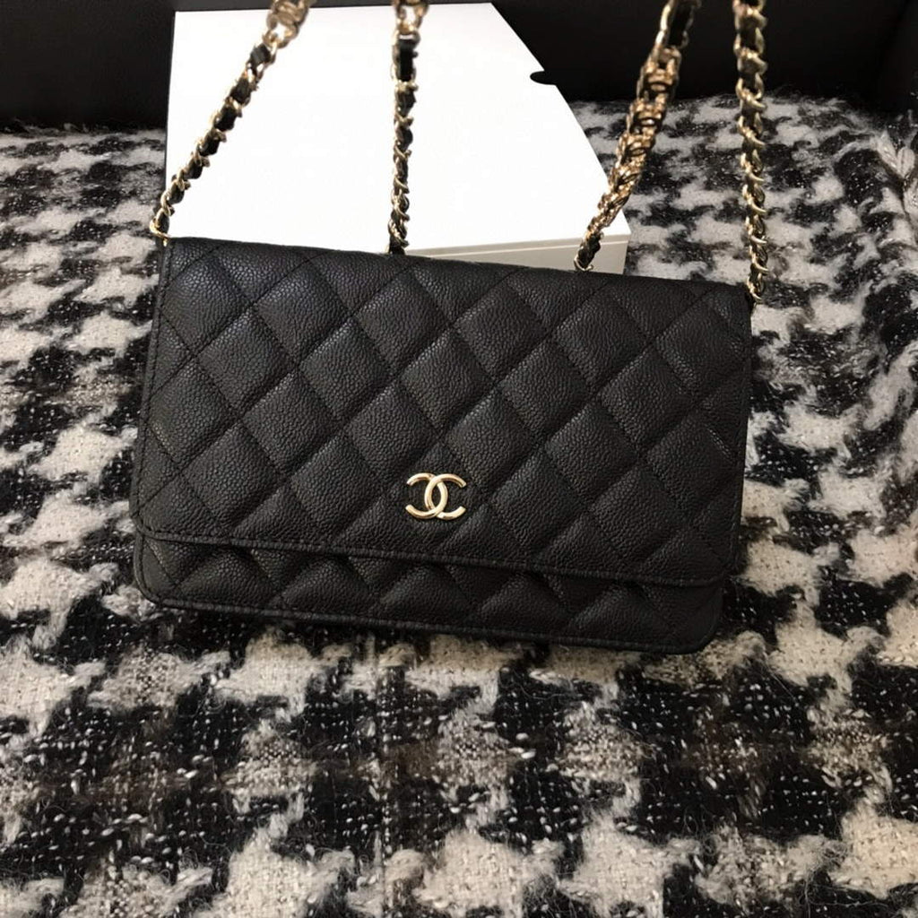 Chanel A68060 Wallet on Chain bag Grained Calfskin gold Black