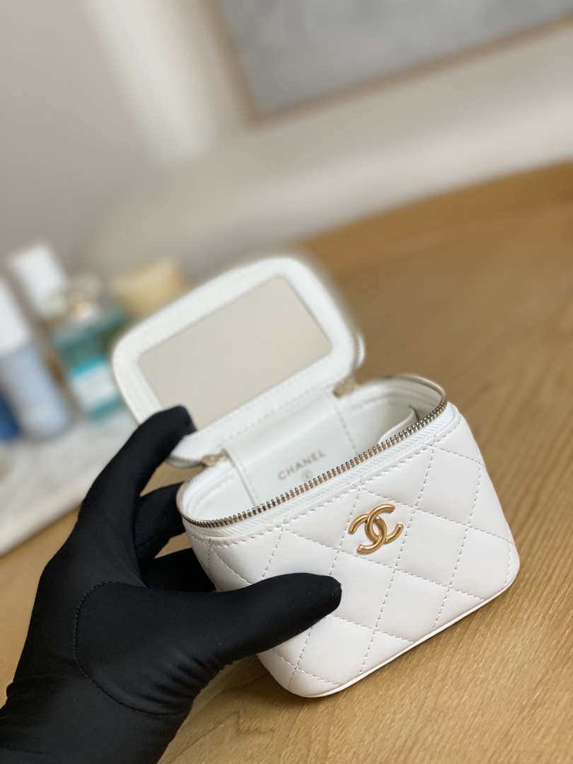 Chanel A68101 Mini Vanity with Chain Lambskin Gold White - Default Title - View 8