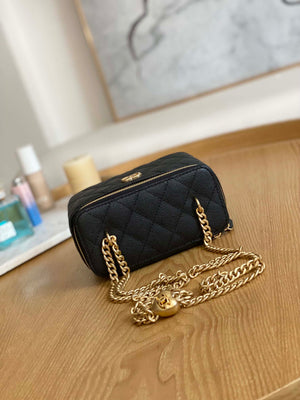 Chanel A68130  Vanity with chain Grained Calfskin Gold Black - Default Title - View 5