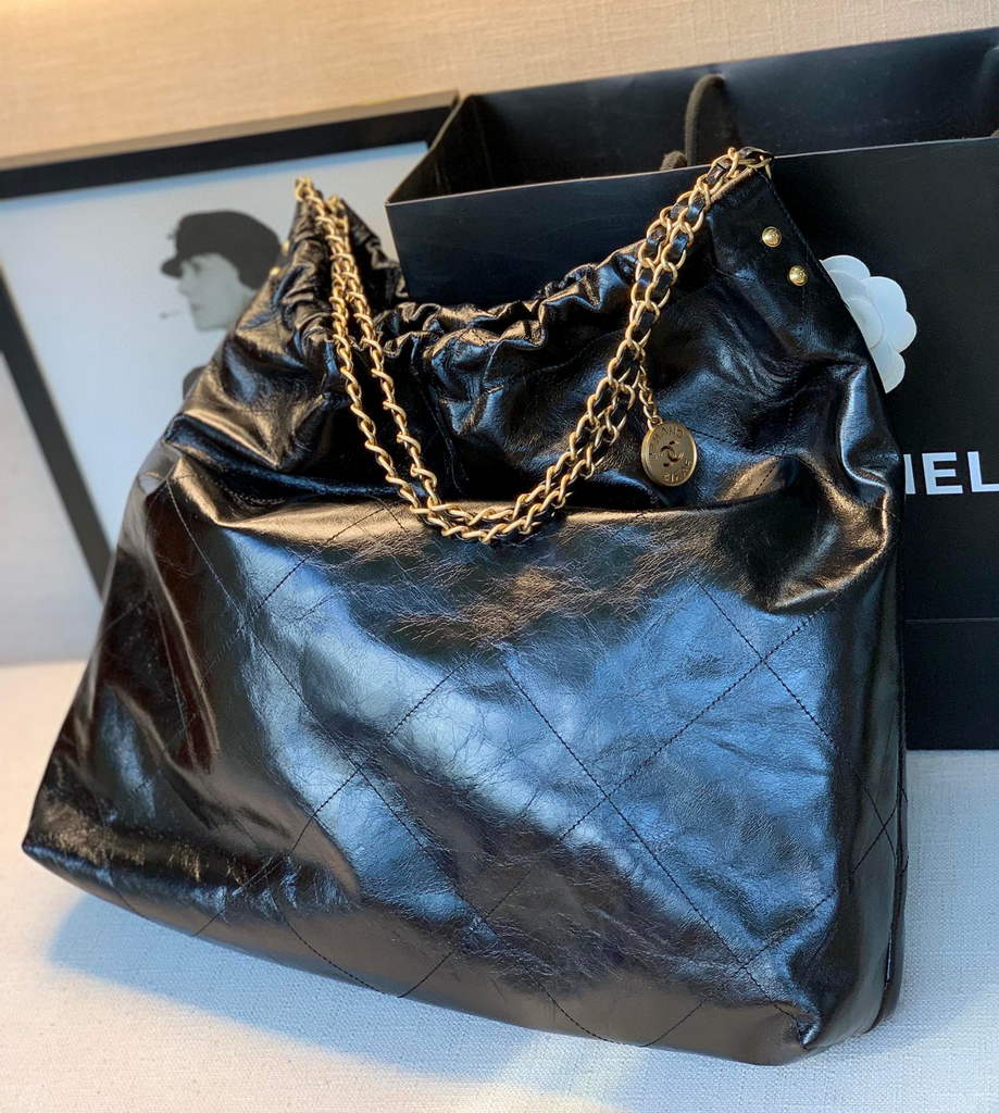 Chanel A68200 Large Chain Shopping Bag Black White - Default Title - View 3