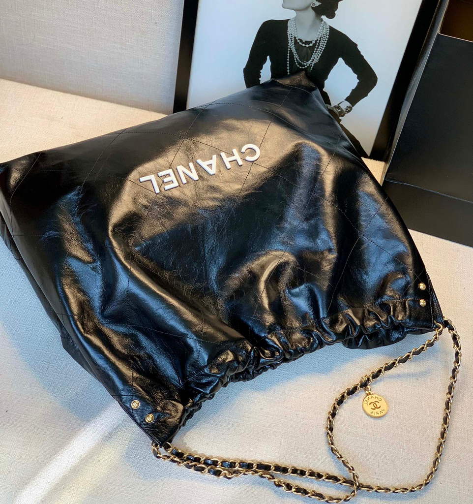 Chanel A68200 Large Chain Shopping Bag Black White - Default Title - View 7