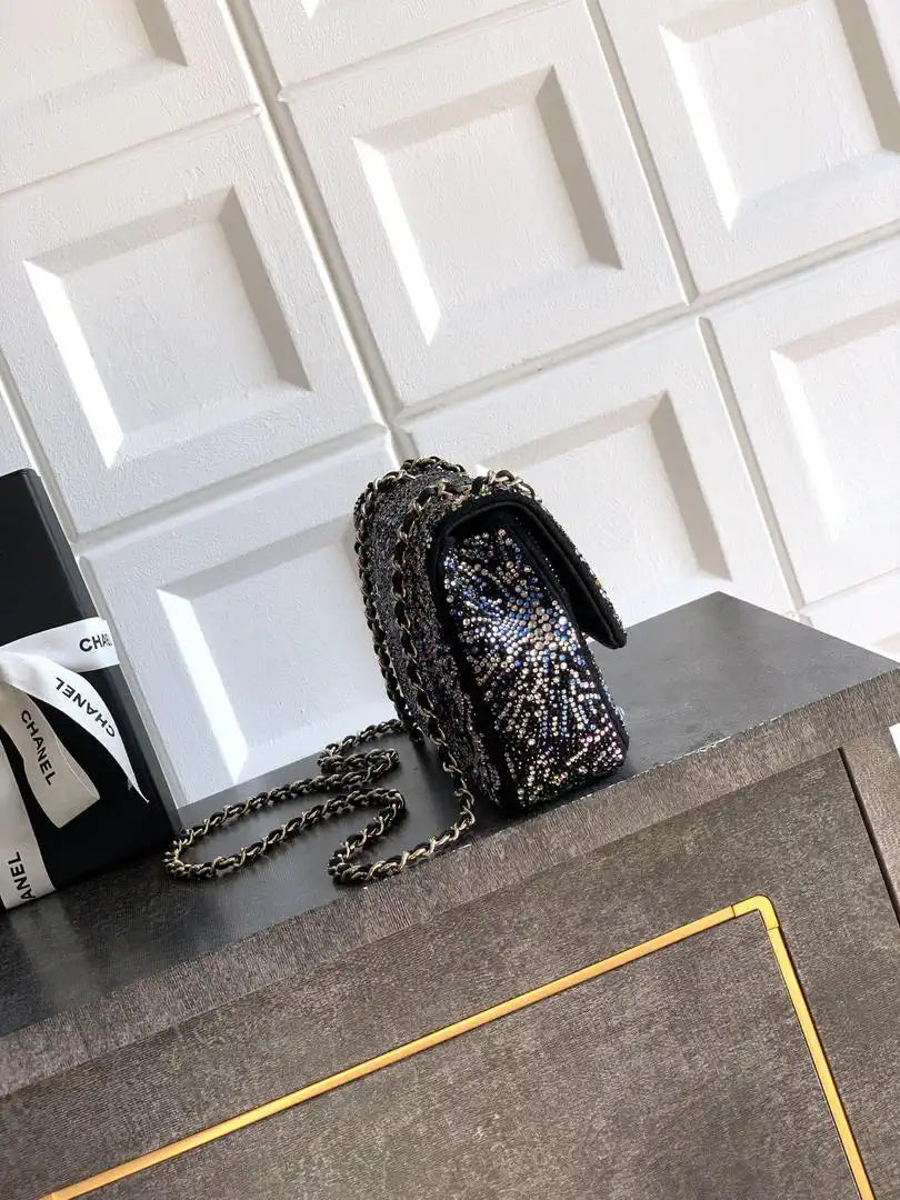 Chanel A69900 20CM Mini Flap Bag 25B Black diamonds