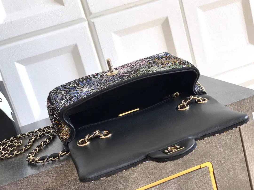 Chanel A69900 20CM Mini Flap Bag 25B Black diamonds