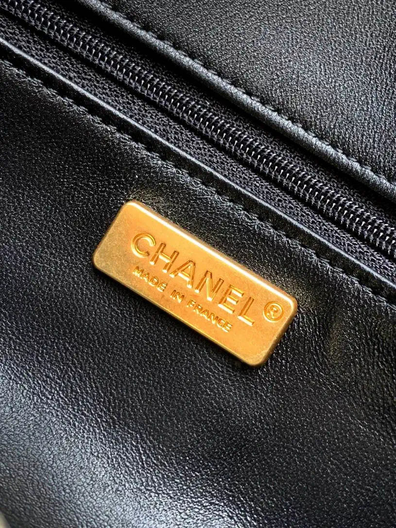 Chanel A69900 25B Mini Flap bag AS1116 Dense sequins Green