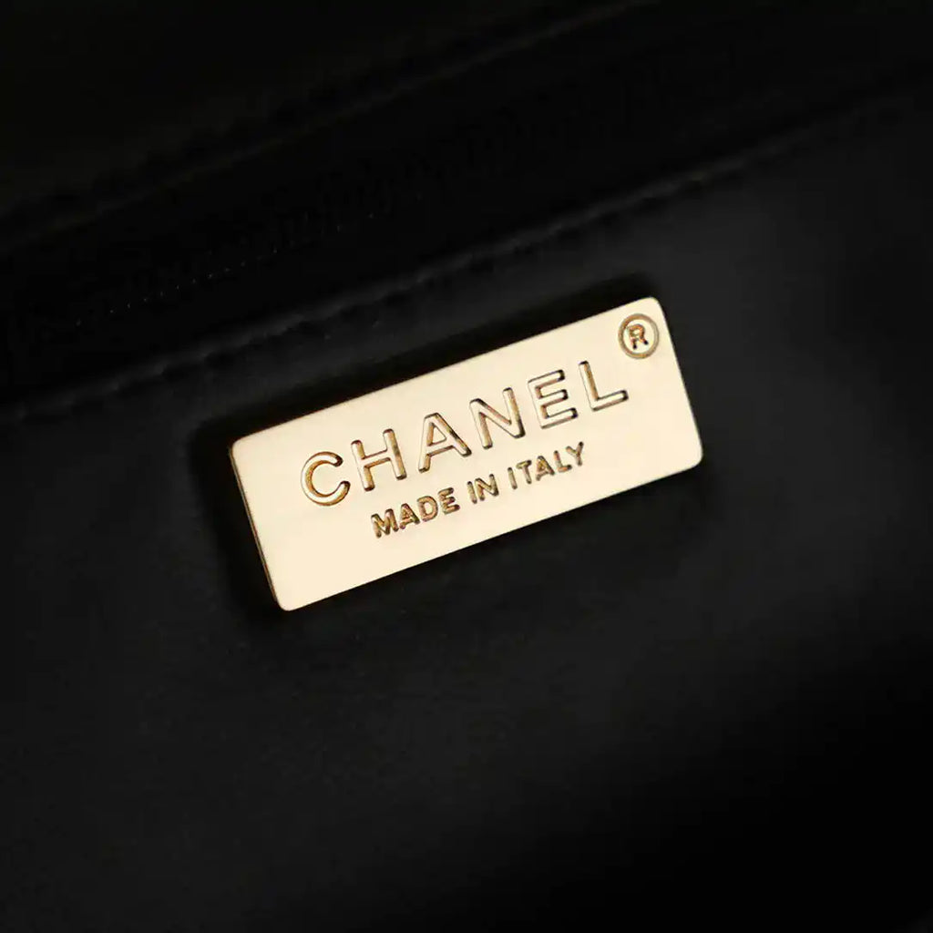 Chanel A69900 26A Mini Flap Badge Pack bag AS1116 Black
