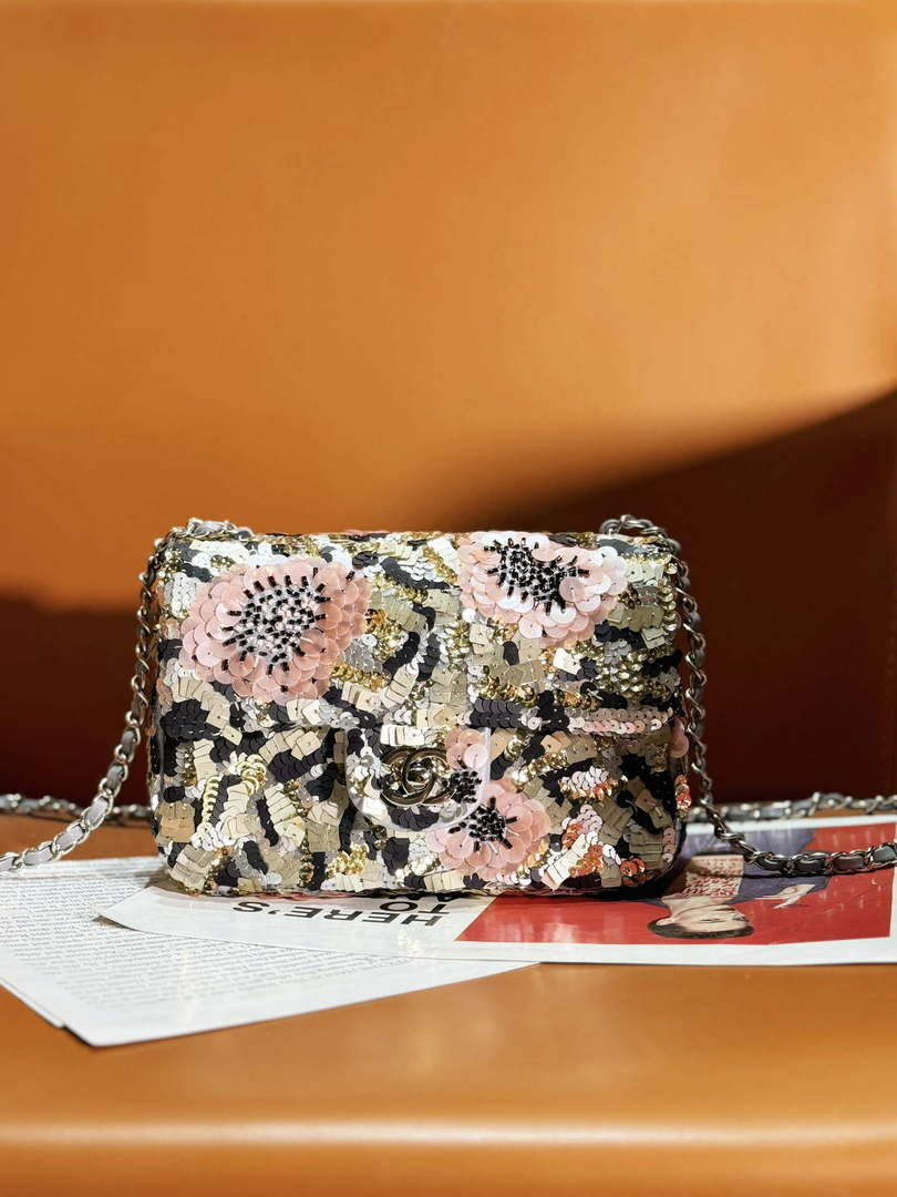 Chanel A69900 Mini Flap AS1116 Silver-Tone Sequins and glass pearls