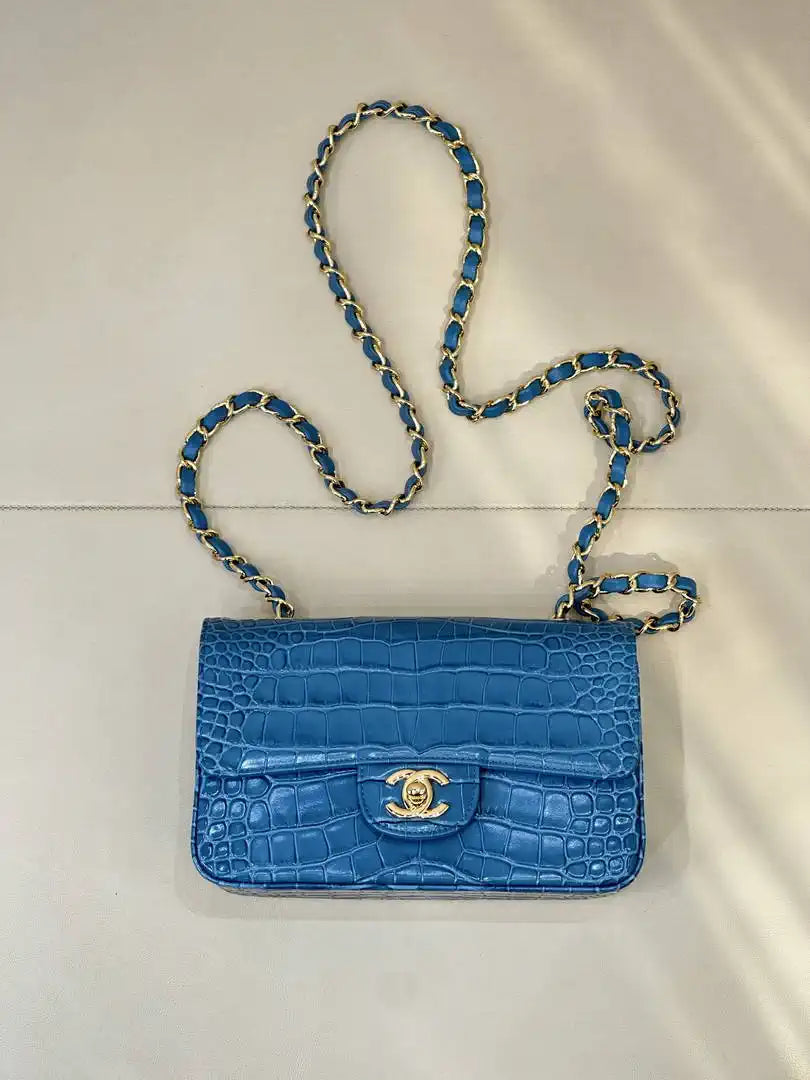 Chanel A69900 Mini Flap bag AS1116 20cm Crocodile Embossed Calfskin Blue