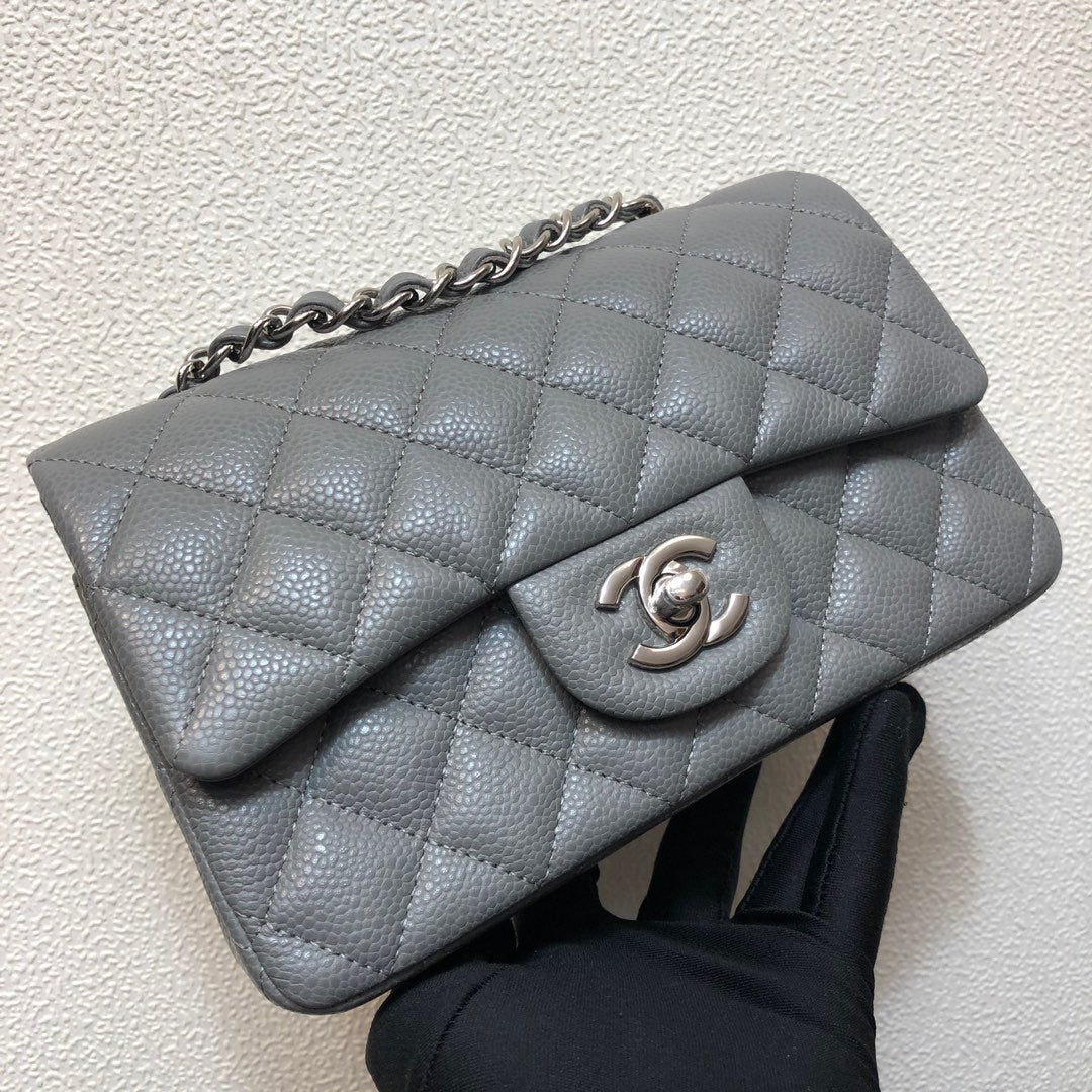 Chanel A69900 Mini Flap Bag Grained Calfskin Gray Silver - Default Title - View 2