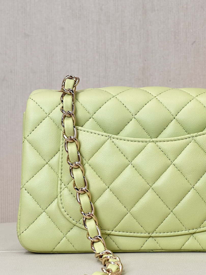 Chanel A69900 Mini Flap Bag Lambskin AS1116 Light Green