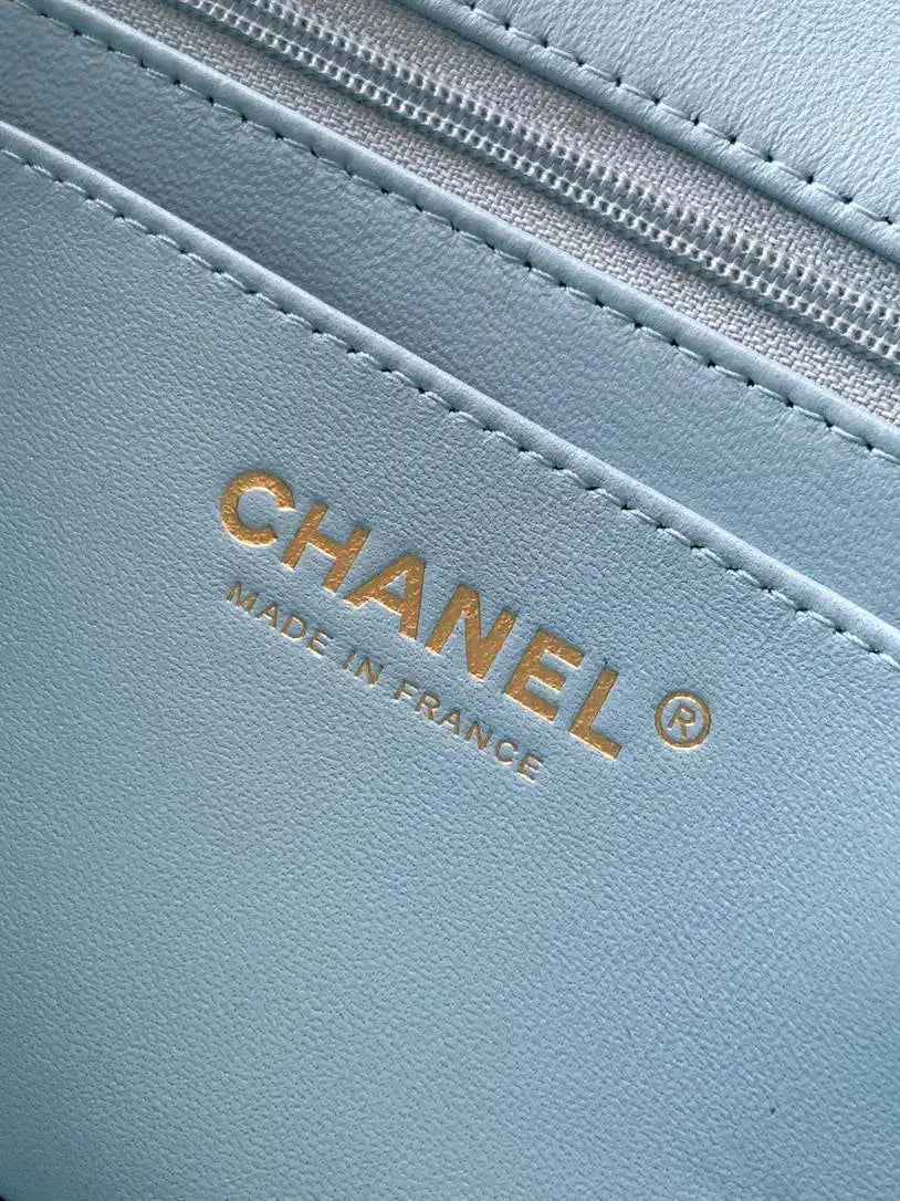 Chanel A69900 Mini Flap Blue Velvet CF AS1116