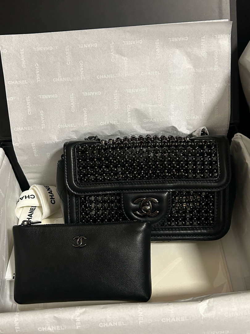 Chanel A8003 25p Evening Bag Lambskin Rhinestones Pearls A01112 Black