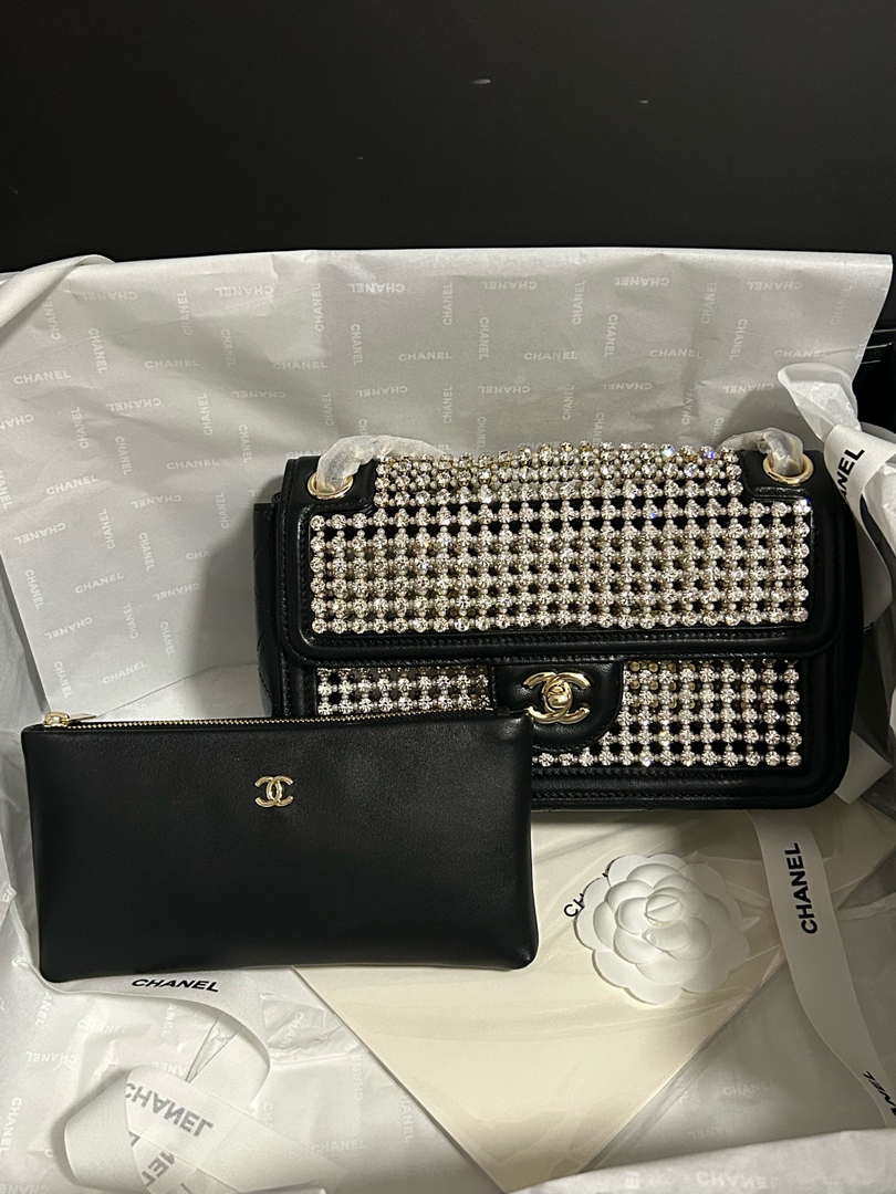 Chanel A8003 25p Evening Bag Lambskin Rhinestones Pearls A01112 White and Black