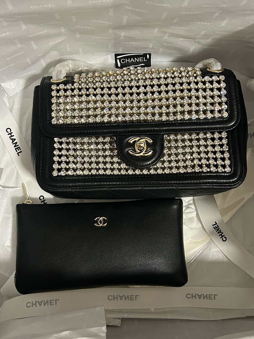Chanel A8003 25p Evening Bag Lambskin Rhinestones Pearls A01112 White and Black
