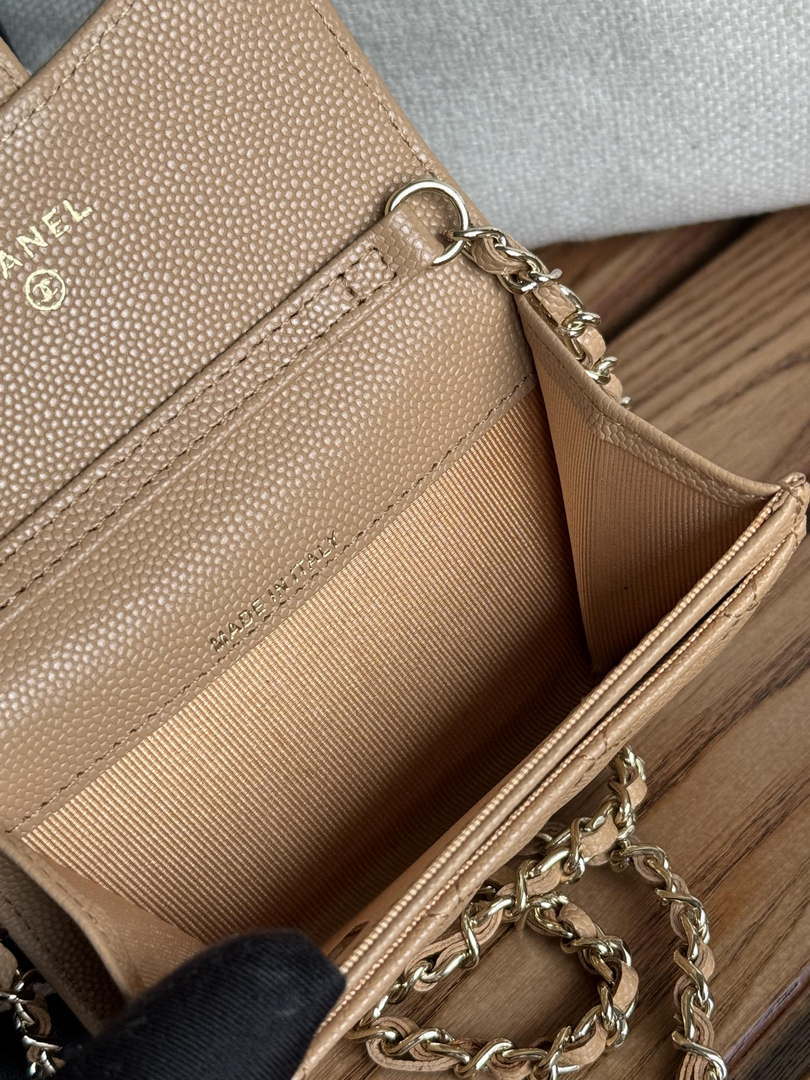 Chanel A81081 Wallet on Chain Shiny Calfskin Apricot