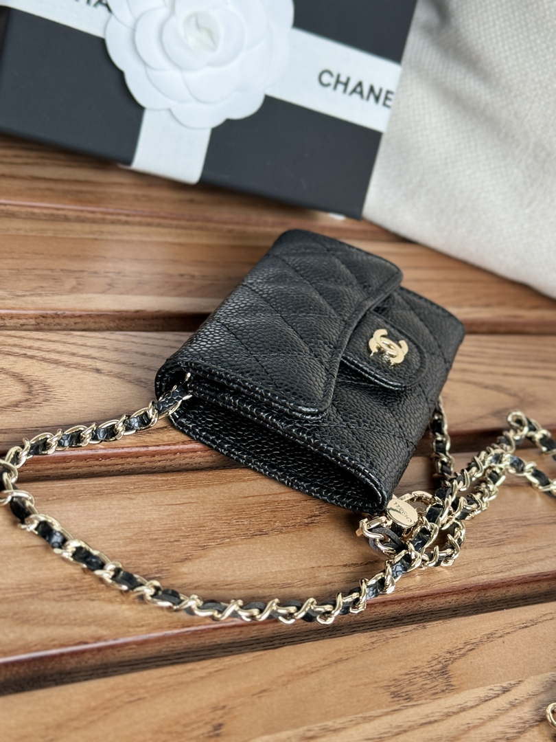 Chanel A81081 Wallet on Chain Shiny Calfskin Black Big ball - Gold - View 4