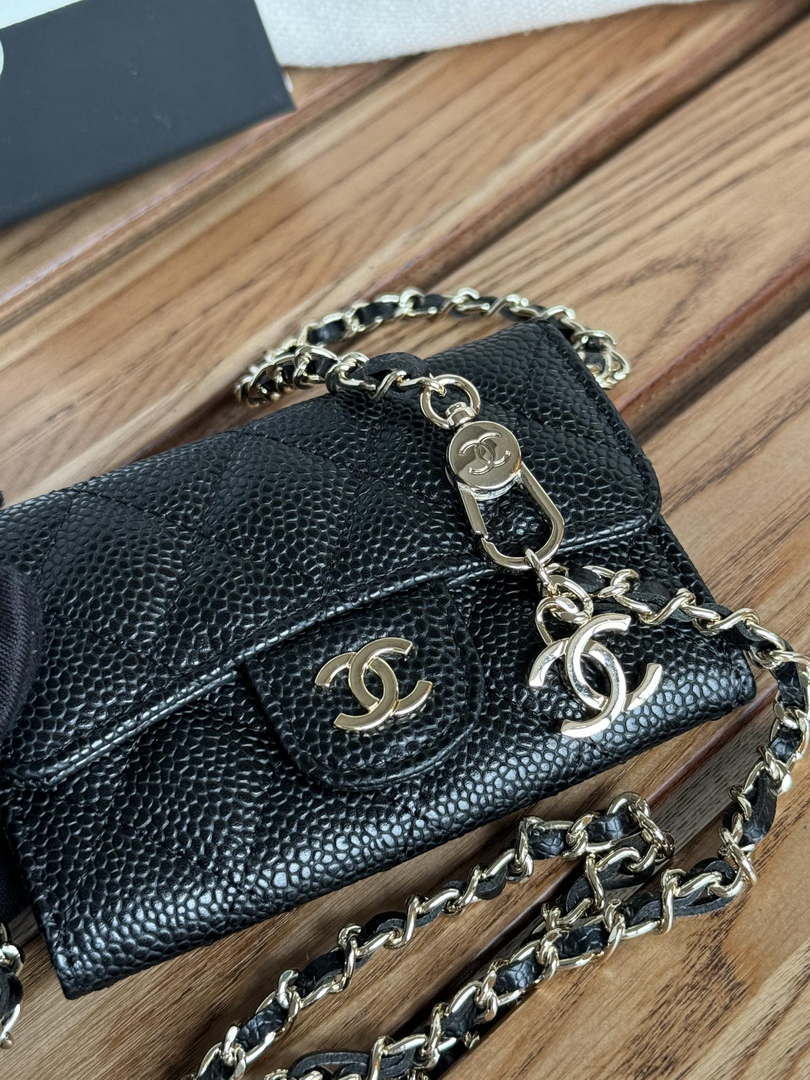Chanel A81081 Wallet on Chain Shiny Calfskin Black Big ball - Gold - View 6