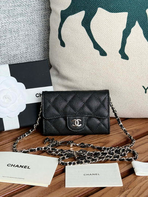 Chanel A81081 Wallet on Chain Shiny Calfskin Black small ball - Gold - View 1