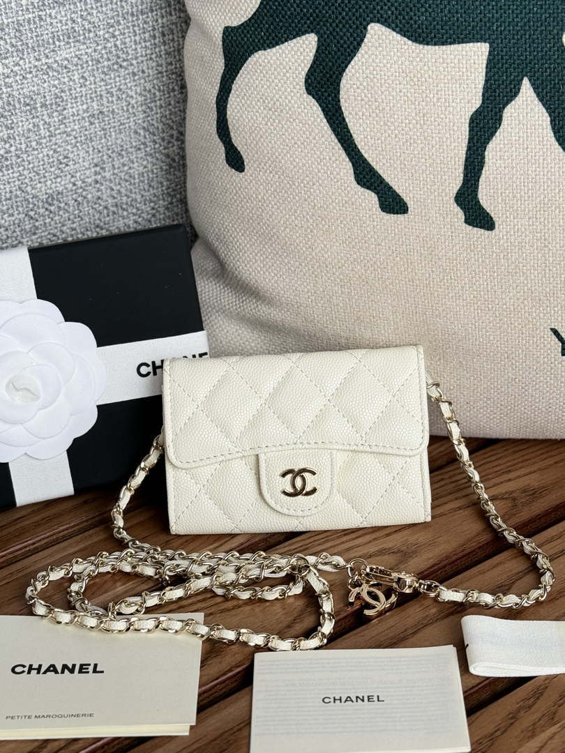 Chanel A81081 Wallet on Chain Shiny Calfskin White - Default Title - View 1