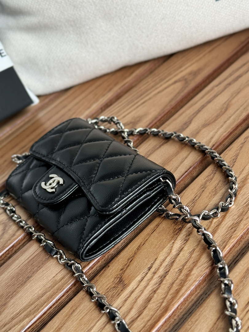 Chanel A81081 Wallet on Chain Shiny Lambskin Black
