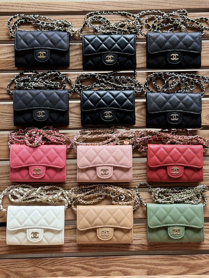 Chanel A81081 Wallet on Chain Shiny Lambskin Black