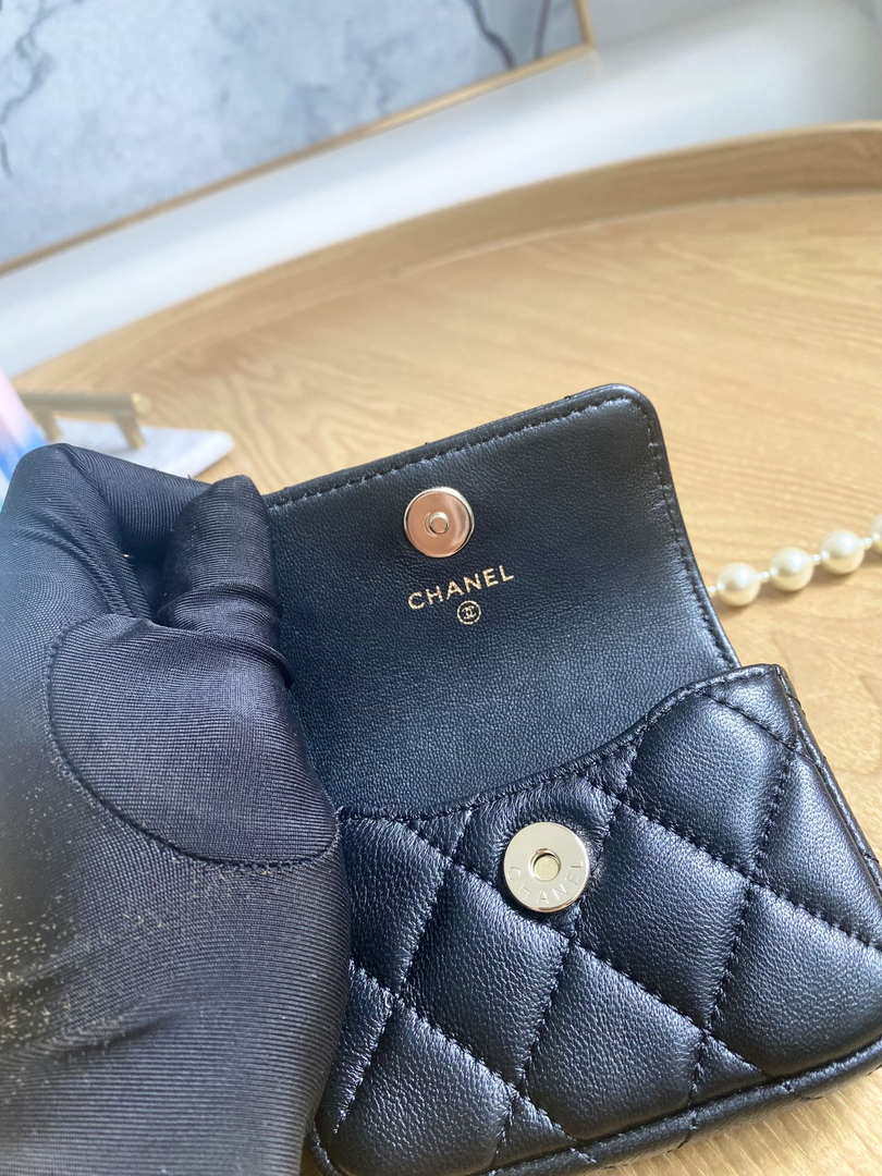 Chanel A81181 22 Spring/Summer Pearl chain belt bag Black - Default Title - View 6