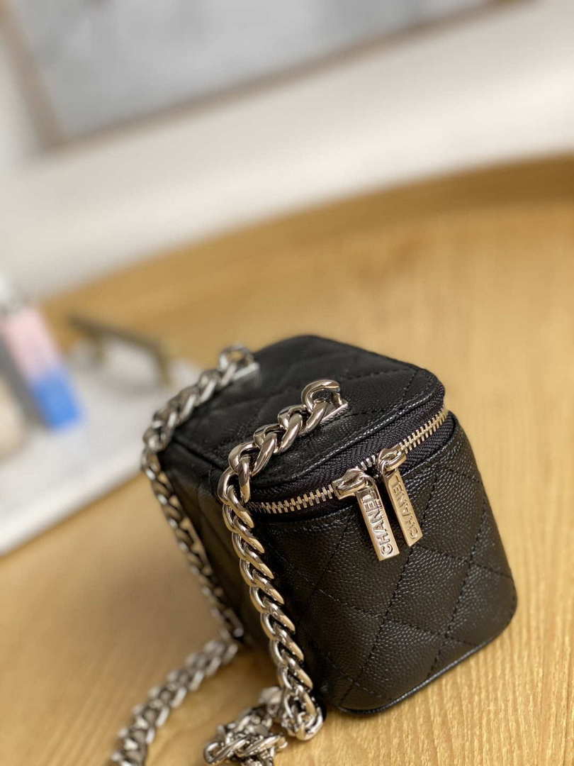 Chanel A81193 Mini Vanity with chain Calfskin Sliver Balck