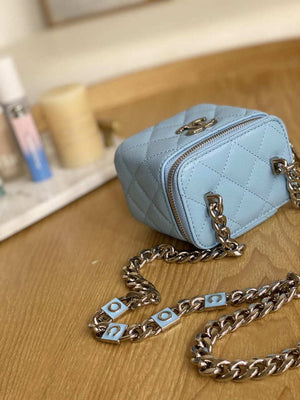 Chanel A81193 Mini Vanity with chain Calfskin Slivery Pink - Default Title - View 3