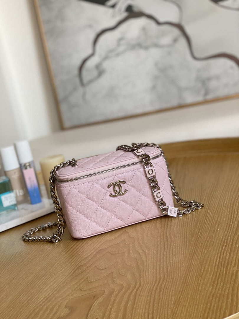 Chanel A81194 Vanity with chain Calfskin Sliver Pink - Default Title - View 1