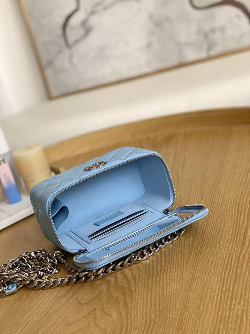 Chanel A81194 Vanity with chain Calfskin Sliver Light Blue - Default Title - View 8