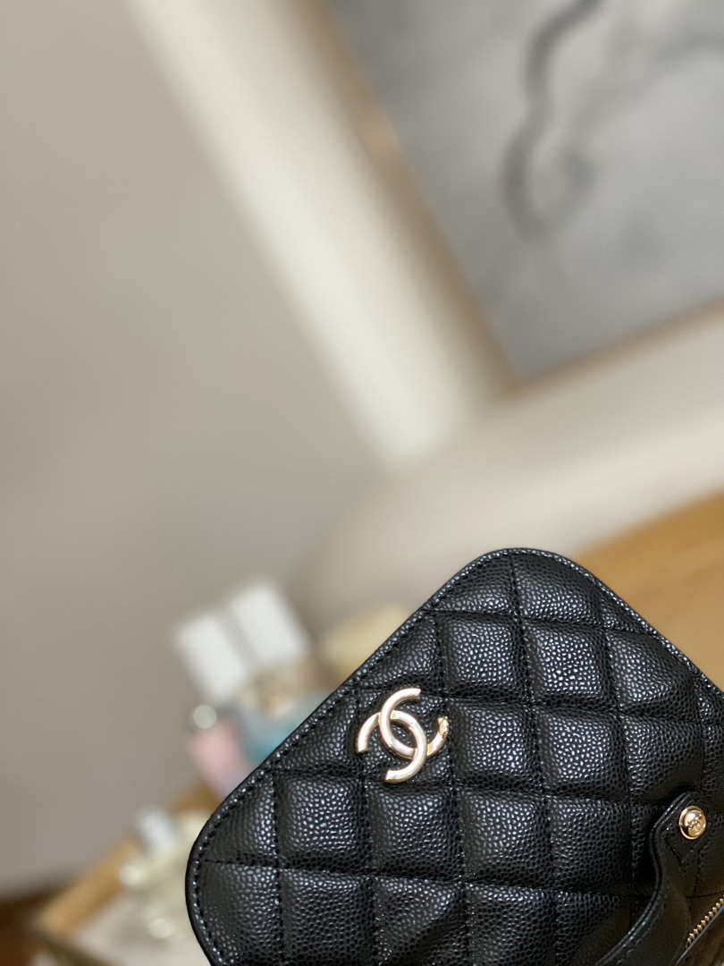 Chanel A81215 Mini messenger bag with Handle Black