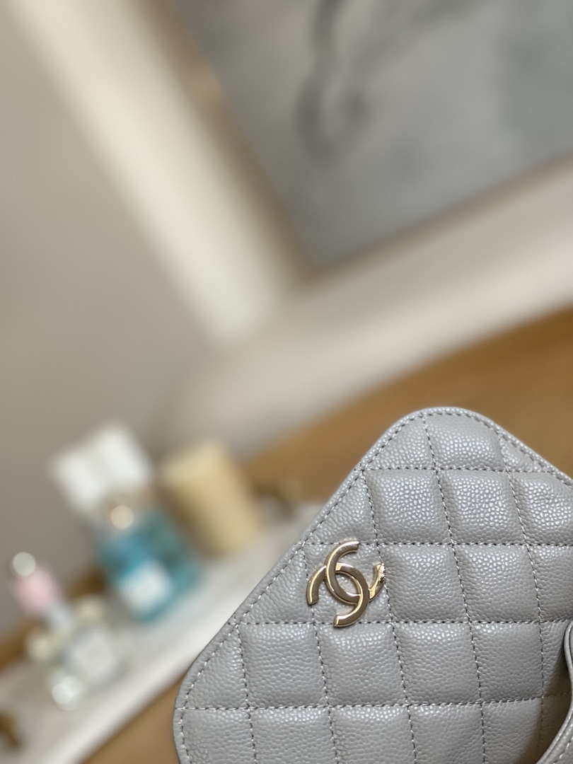 Chanel A81215 Mini messenger bag with Handle Gray - Default Title - View 4