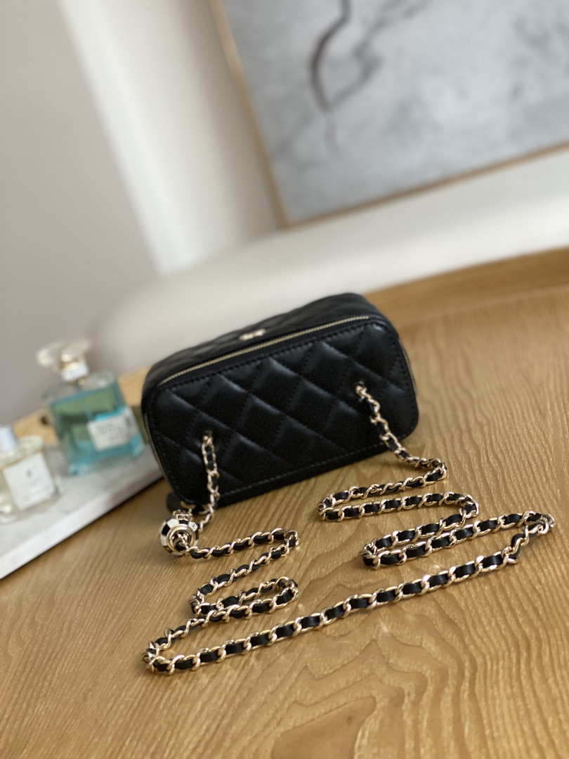 Chanel A81242 Vanity with chain Lambskin Gold football Black