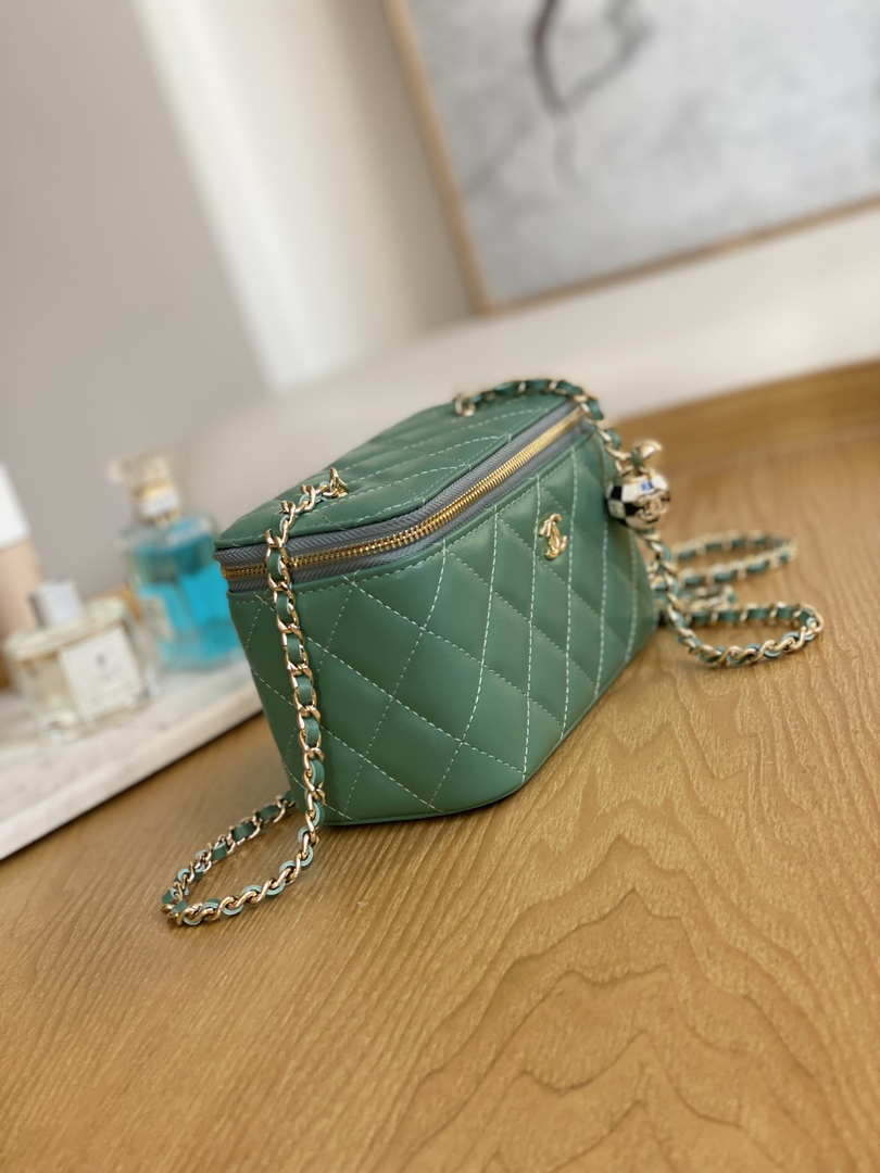 Chanel A81242 Vanity with chain Lambskin Gold football Light Green - Default Title - View 6