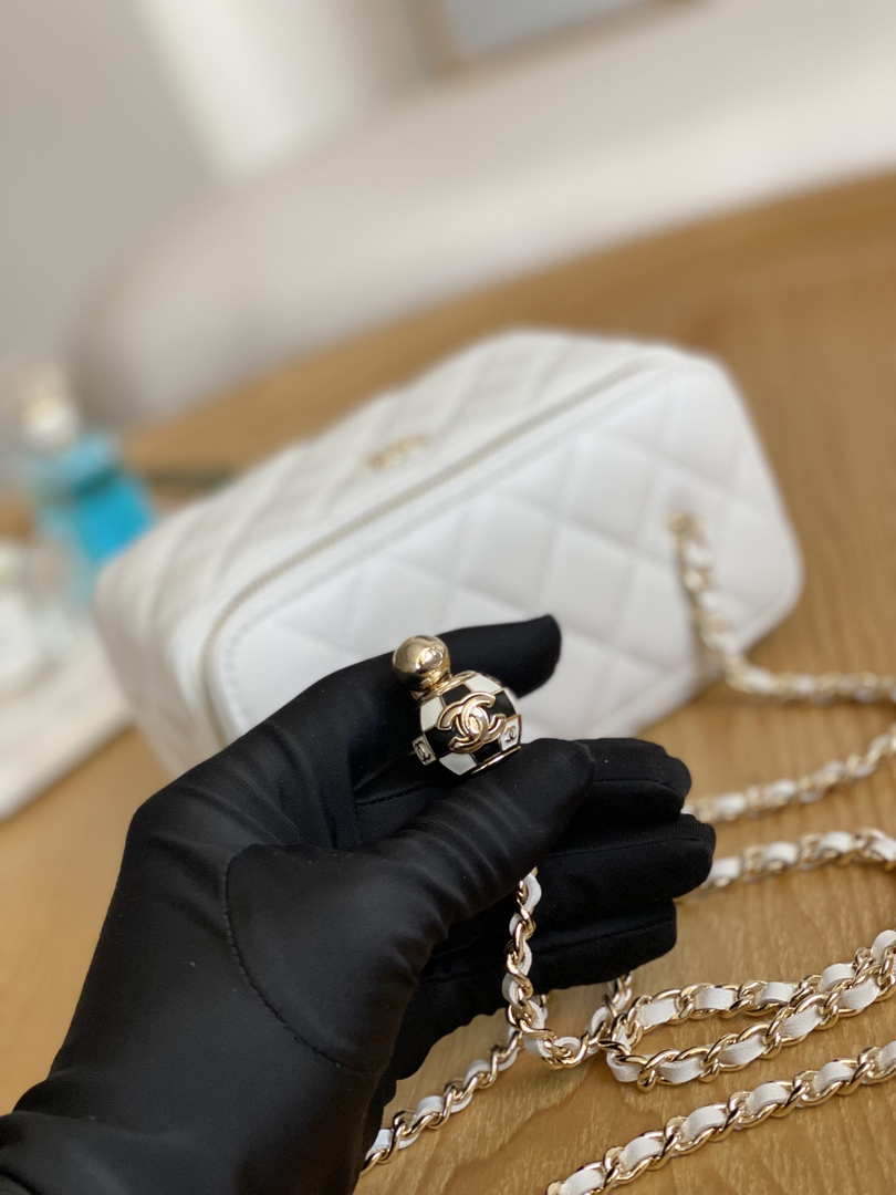 Chanel A81242 Vanity with chain Lambskin Gold football White
