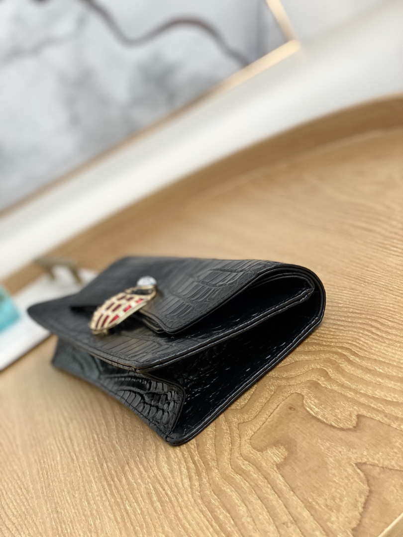 Chanel A86015 Clutch evening bag Crocodile Black