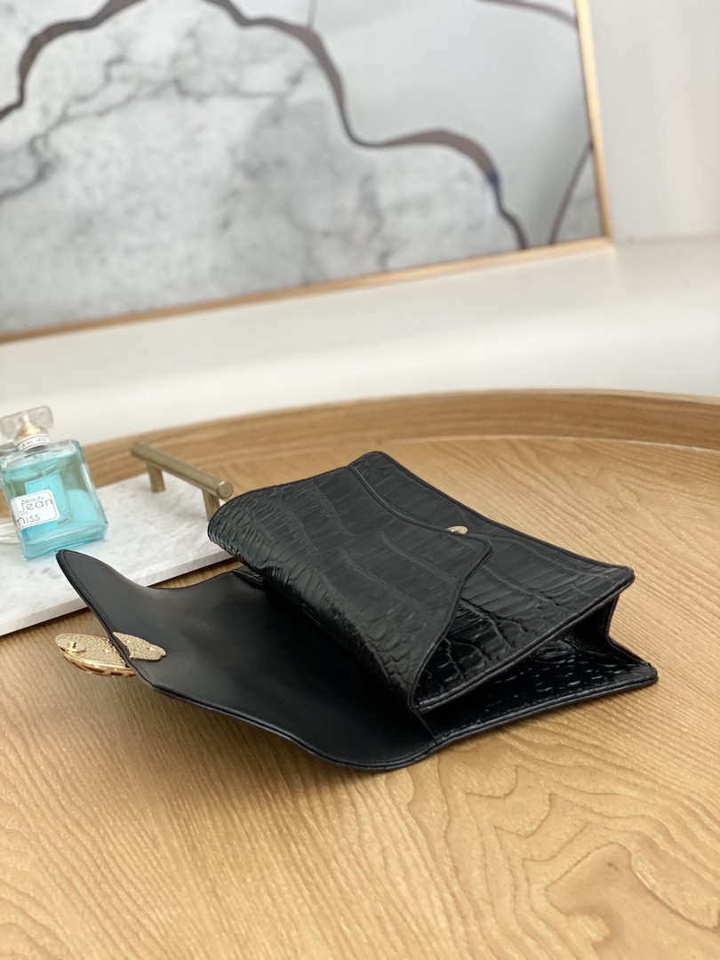 Chanel A86015 Clutch evening bag Crocodile Black - Default Title - View 6