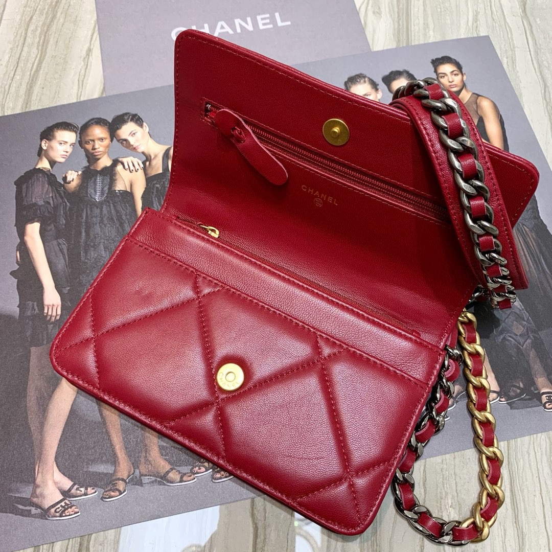 Chanel A86092 WOC Chain Wallet Bag Lambskin Wine Red - Default Title - View 4