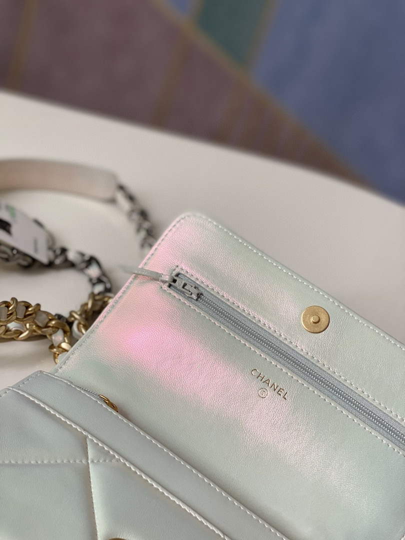 Chanel A86092 WOC Chain Wallet Bag Lambskin White - Default Title - View 6