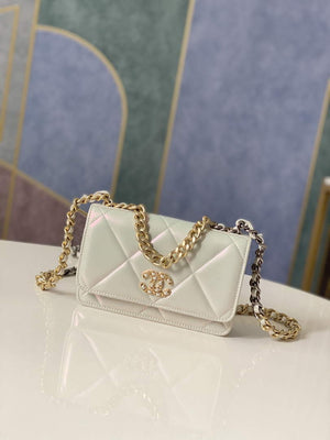 Chanel A86092 WOC Chain Wallet Bag Lambskin White - Default Title - View 1