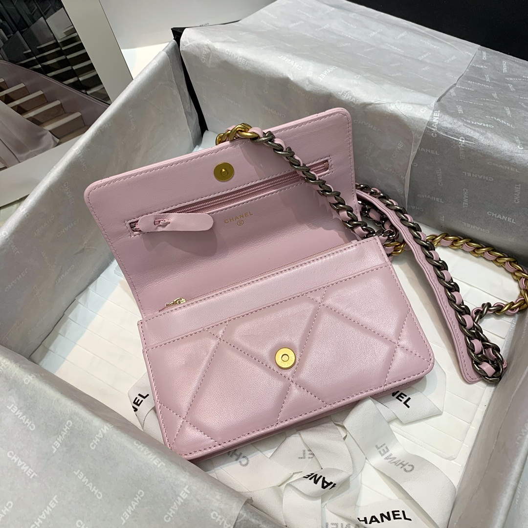 Chanel A86092 WOC 19 Chain Wallet Bag Lambskin Light Pink - Default Title - View 8