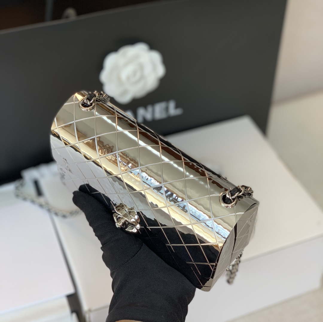 Chanel A8802 EVENING BAG Lambskin Sliver Metal Sliver - Default Title - View 3