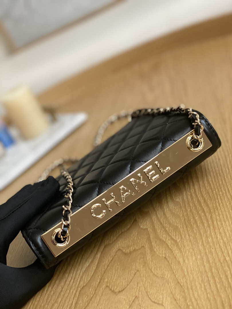 Chanel A88632 WOC 19 Chain Wallet Bag Black Lambskin Gold - Default Title - View 4