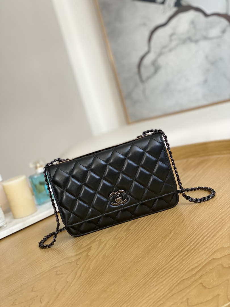 Chanel A88632 WOC 19 Chain Wallet Bag Black Lambskin with black havdware - Default Title - View 1