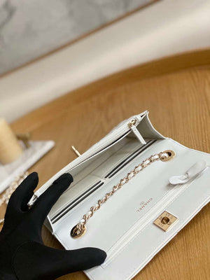 Chanel A88632 WOC 19 Chain Wallet Bag White Lambskin Gold - Default Title - View 9