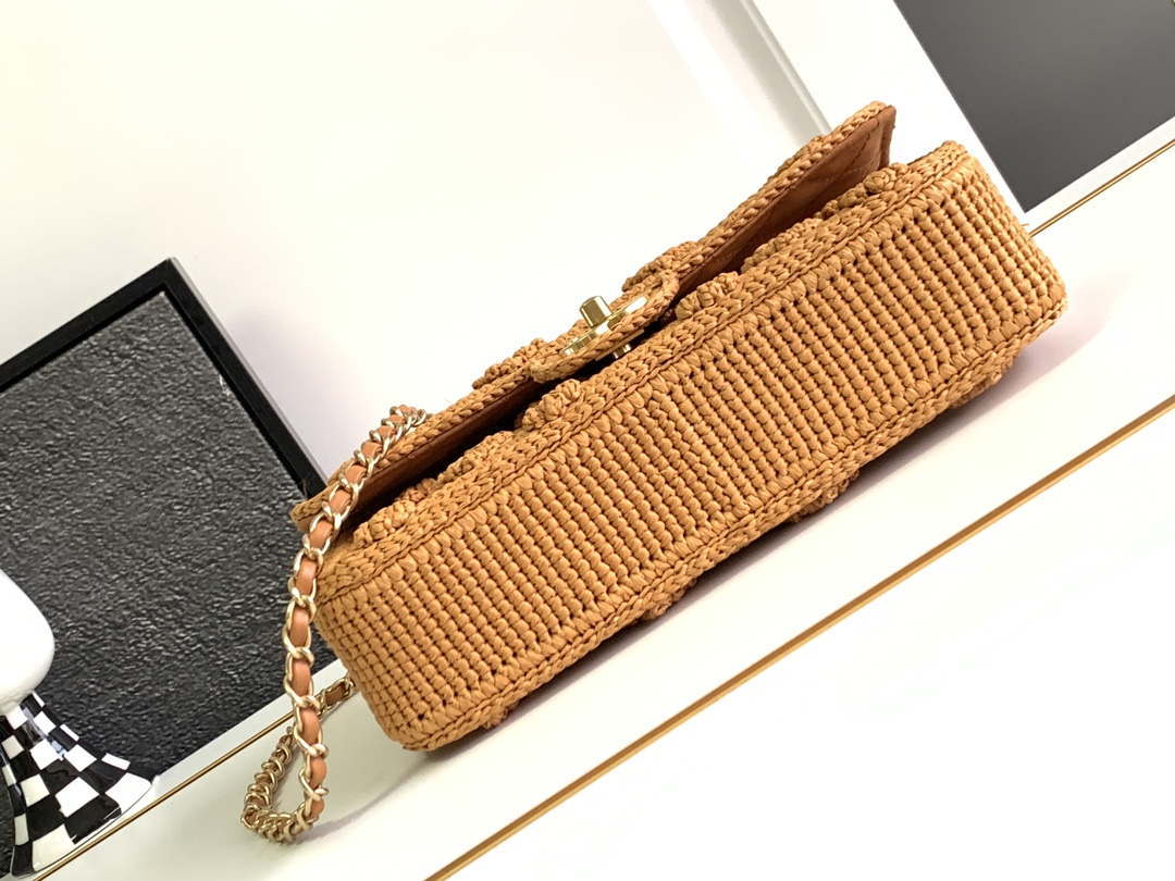 Chanel A88809 Flap Bag Gold-Tone Metal  Macaroon Khaki - Mini size: 19.5 cm - View 4