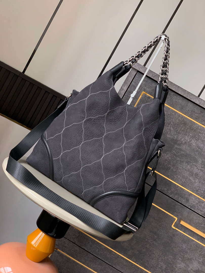 Chanel A88991 Hobo Bag Suede & Silver-Tone Metal Black